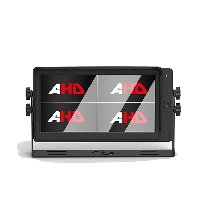 4 osztott HD LCD monitor