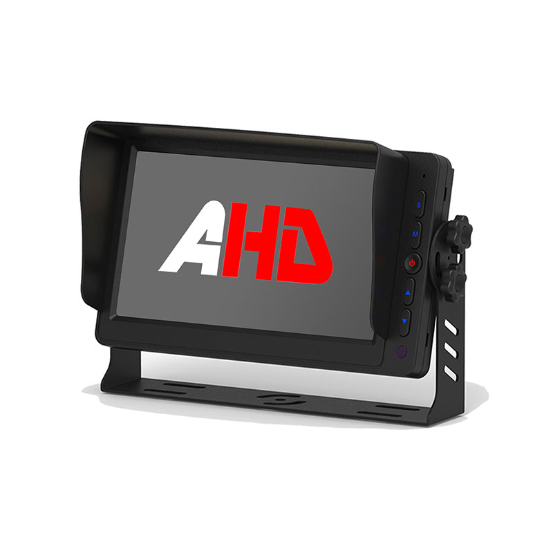 7 hüvelykes AHD járműmonitor 5 háttérvilágítású gombbal és kettős videobemenettel